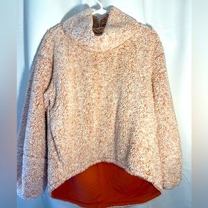 Lululemon women’s fleece size medium